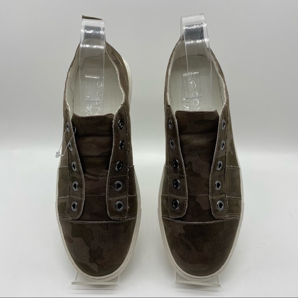 Coconuts by Matisse Women’s Slip On Camo Sneaker - Picture 4 of 11